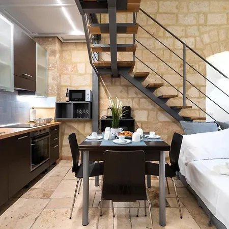 Апартаменты Stazione & Politecnico Stylish With Netflix *