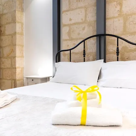 Stazione & Politecnico Stylish With Netflix شقة